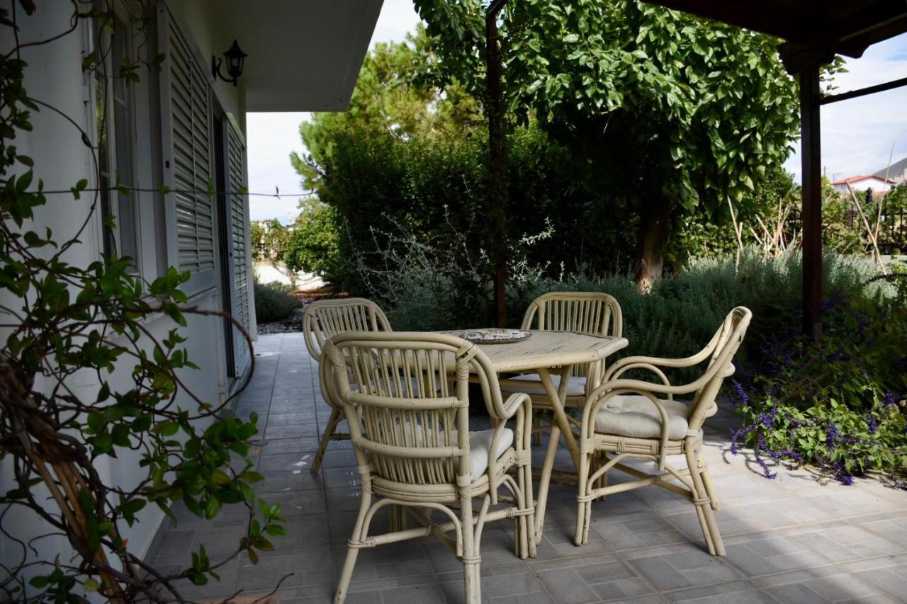 Apartment Beach House Chalkís Exterior foto